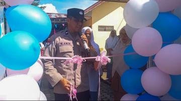 WAKAPOLSEK Kuta Makmur Usai Usai Menjadi Pembina Upacara Pagi Senin, Resmikan Pembukaan PORSENI SMANSAKU